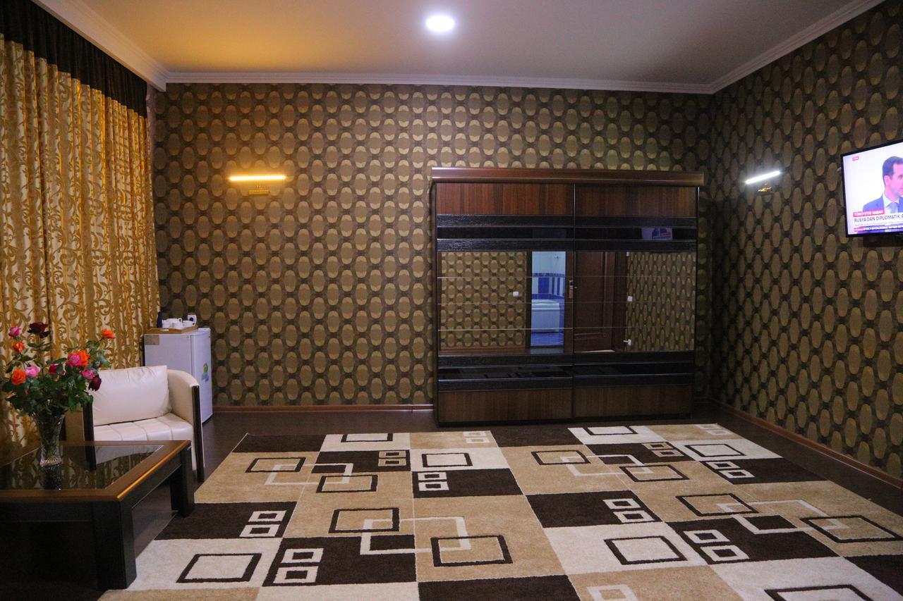 Sipehr Hotel Chkalovsk Buitenkant foto